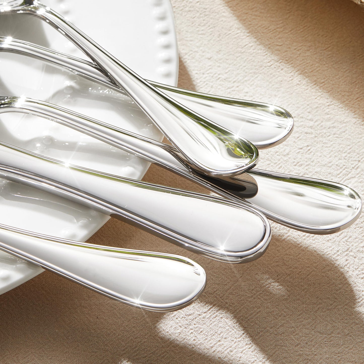 KINGSTONE 12 Piece Teardrop Dinner Spoons(8.14 inch), 18/10 Stainless Steel Spoon Set, Premium Table Spoons, Durable Metal Spoon for Home, Kitchen, Restaurant, Mirror Polished, Dishwasher Safe