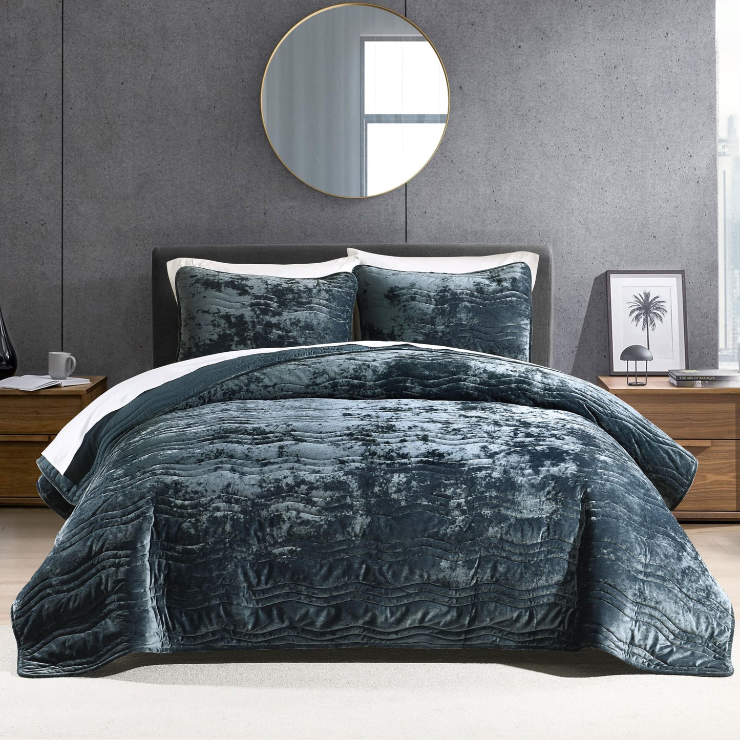 AJOCCI Velvet King Size Comforter Set, Luxurious King Quilt, Blue Bedding Set, Soft Plush Bedspread, Lightweight for All Season,Stormy Blue