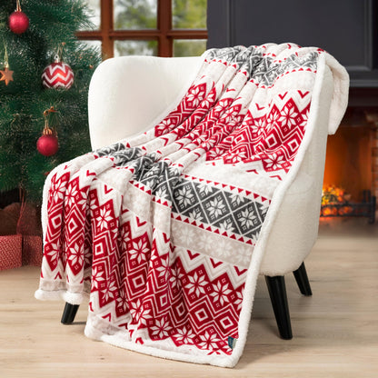 PAVILIA Premium Christmas Sherpa Throw Blanket | Christmas Decoration, Fleece, Plush, Warm, Cozy Reversible Microfiber Holiday Blanket 50 x 60
