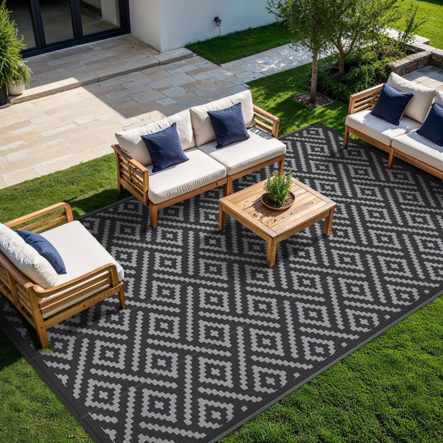 GENIMO Outdoor Rug Waterproof, 10' x 20' Reversible Plastic Straw Rug, Lightweight Large RV Camping Mat for Patio, Deck, Camper, Balcony, Backyard, Picnic, Black & Gray