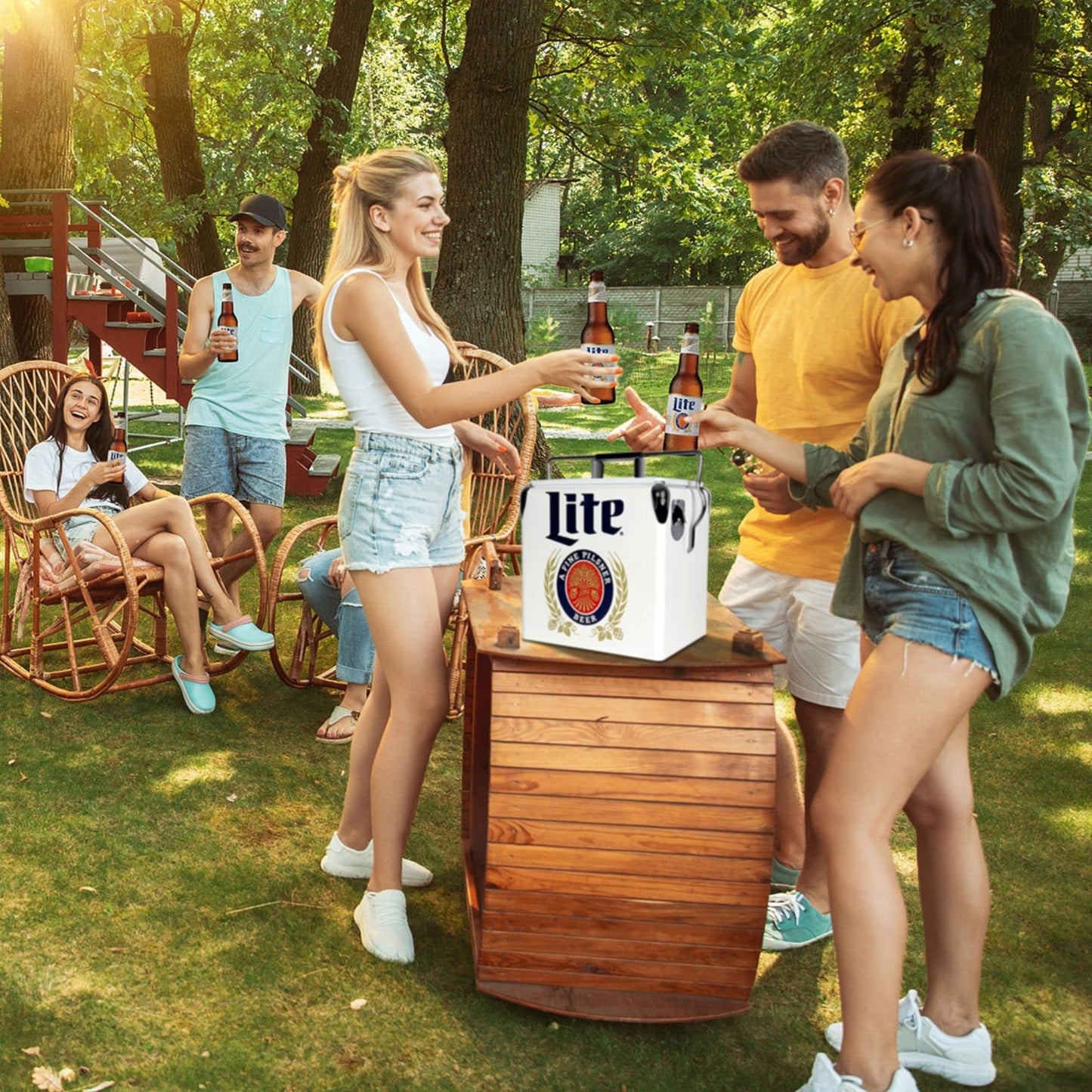 Miller Light Retro Ice Chest Cooler - 18 Can Ice Box, Portable Ice Bucket with Bottle Opener, Vintage Style, Insulated for Camping, Beach, Picnic, RV, BBQs, Tailgating, Fishing, 13L (14 qt)