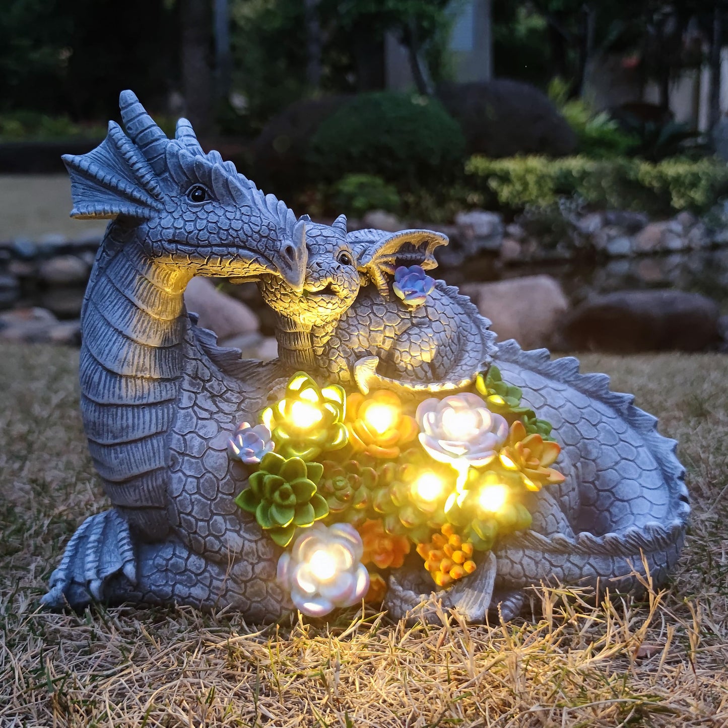 RCTTICUU Solar Dragon Garden Statues Outdoor Decor, Resin Dragon Figurine with Succulent and 6 LED Lights Lawn Patio Balcony Art Decoration,Housewarming Birthday Gifts for Grandma Mom Women