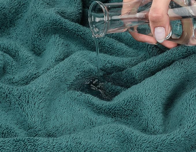 American Soft Linen 35x70 Jumbo Large Bath Towel, 600 GSM 100% Cotton Turkish
