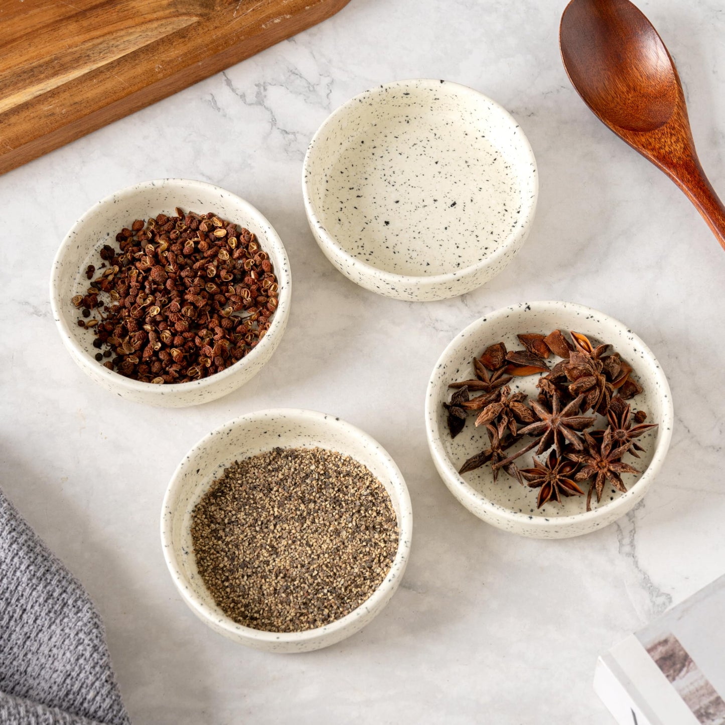 SHIDACHENG Dipping Bowls Set of 4, 2462°F High-Fired Ceramic Small Bowls for Dips, Olive Oil & Sauce, Elevates Table Setting, Idea for BBQ, Afternoon Tea, Entertaining, Housewarming & Holiday Gifts