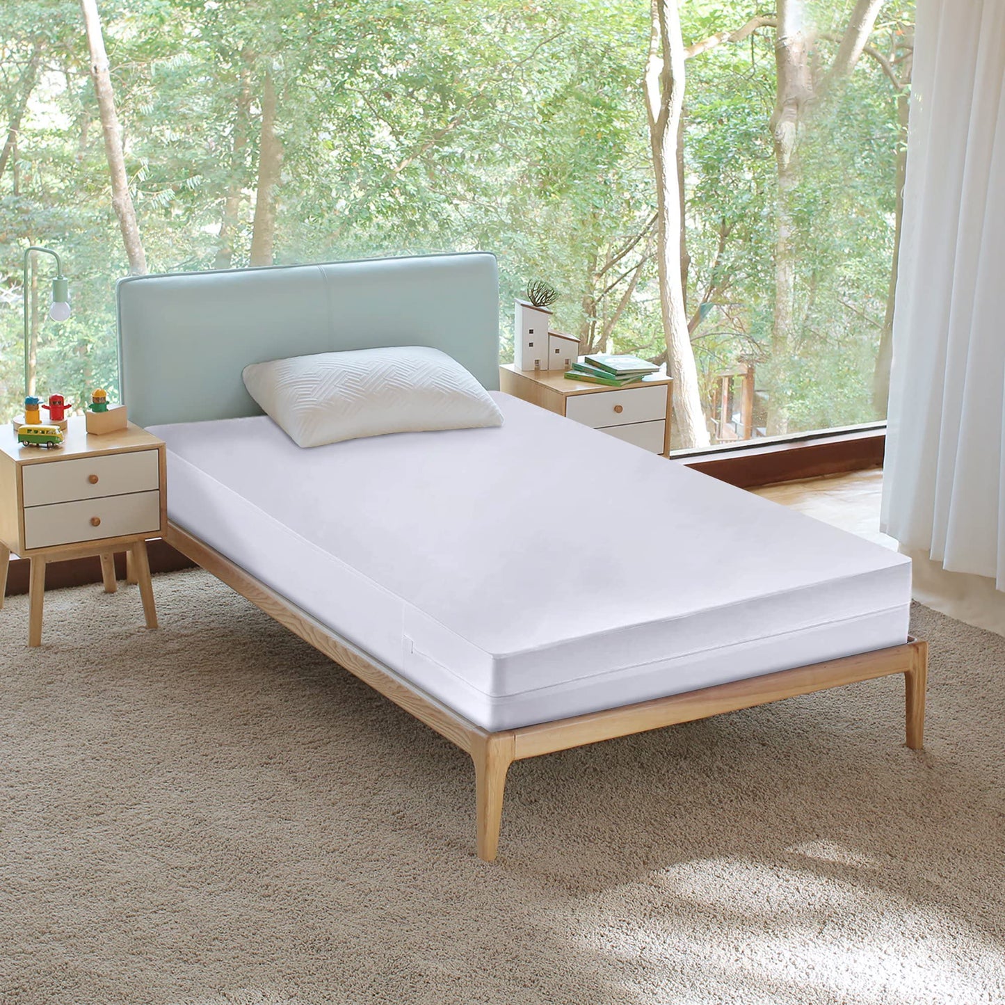 Greaton, 10 to 14 Inch Ultra Soft-Premium Zippered Mattress Protector Cover, Water Resistant, Breathable and noiseless, Twin, White