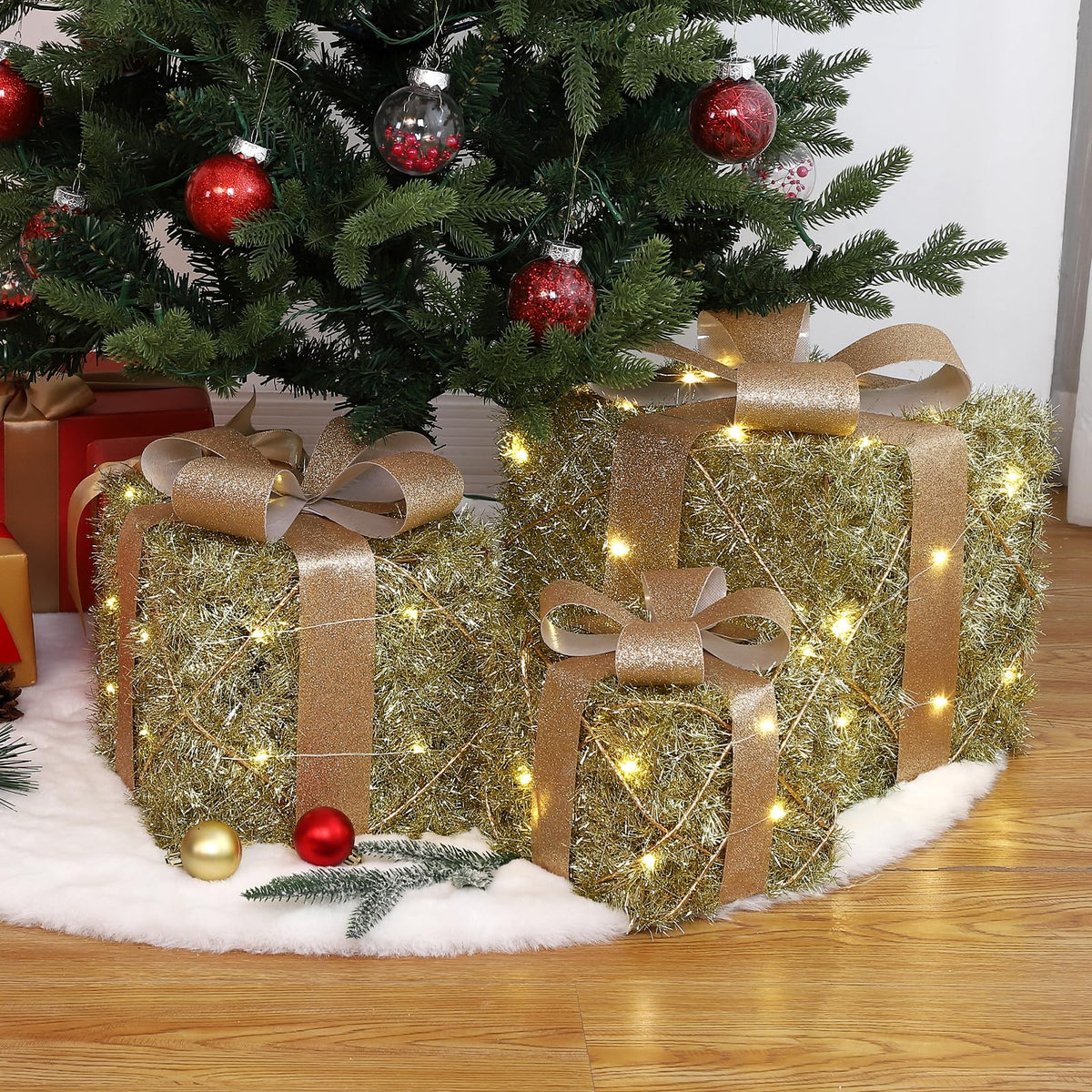 Garveehome Set of 3 Christmas Lighted Gift Boxes, Pre-Lit Gift Present Boxes with Ribbons and Bows, Light Up Xmas Ornaments for Indoor Outdoor Christmas Tree, Home, Yard, Lawn, Gold