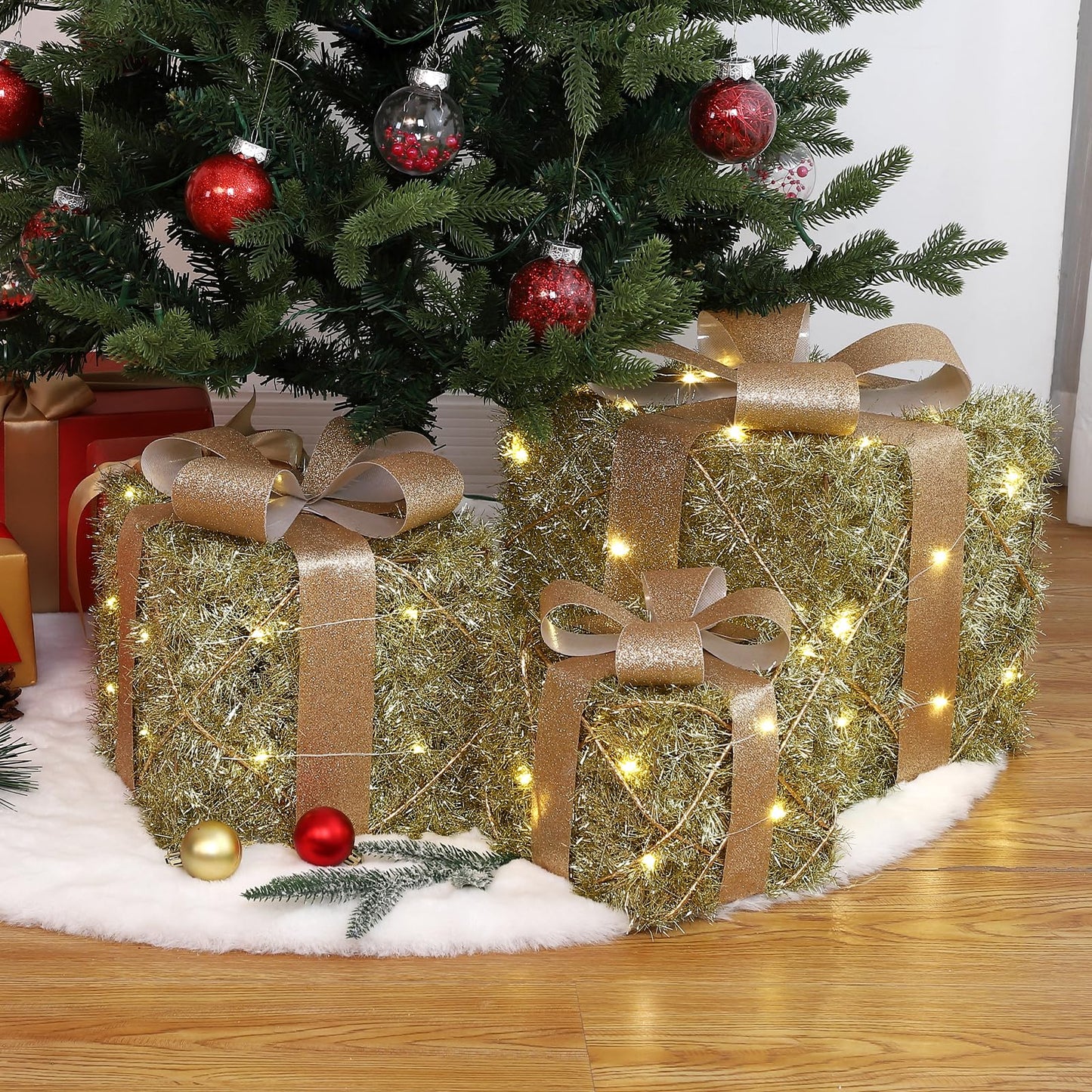 Garveehome Set of 3 Christmas Lighted Gift Boxes, Pre-Lit Gift Present Boxes with Ribbons and Bows, Light Up Xmas Ornaments for Indoor Outdoor Christmas Tree, Home, Yard, Lawn, Gold