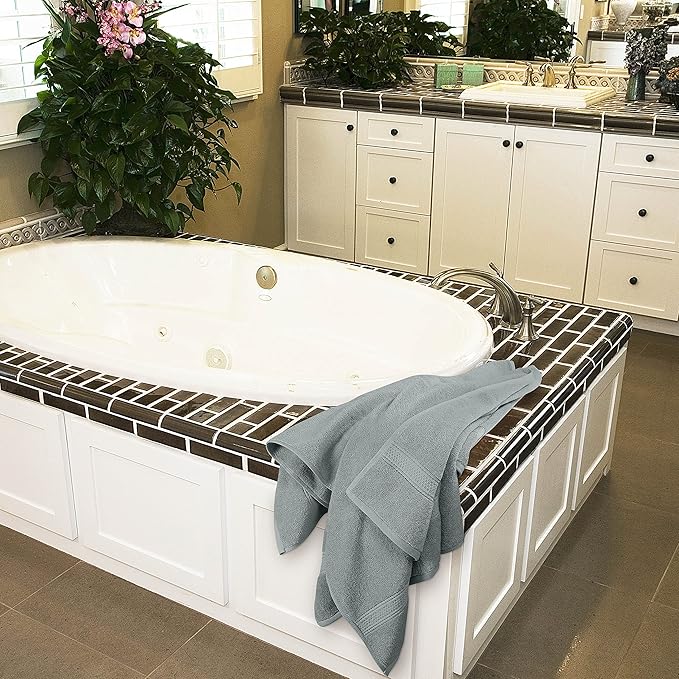 Utopia Towels 4 Pack Premium Bath Towels Set, 27 by 54 Inches, 100% Ring Spun