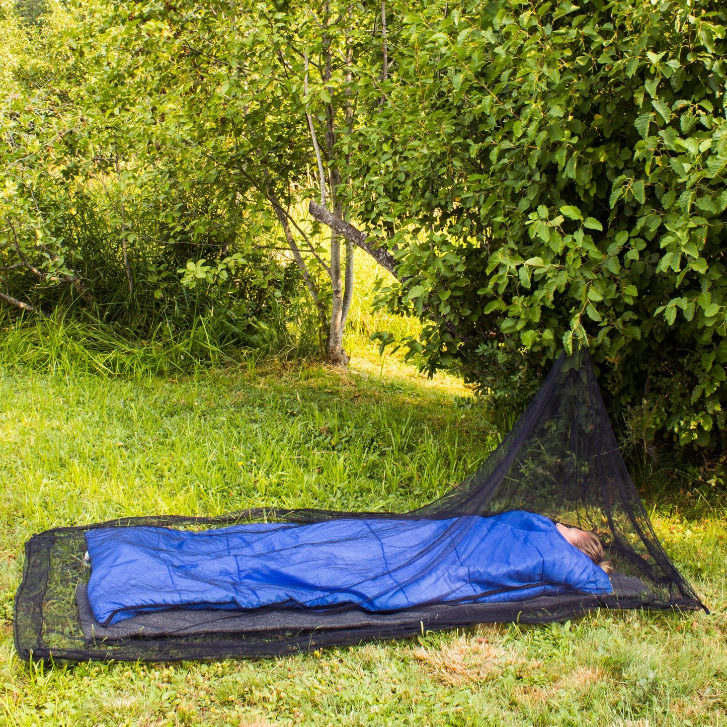 MEKKAPRO Mosquito Netting for Camping with Carry Bag, Mosquito Net Tent, Compact and Lightweight Bug Net for Camping, Mosquito Netting for Bed, Fits Sleeping Bags, Tent, Bed (Single)