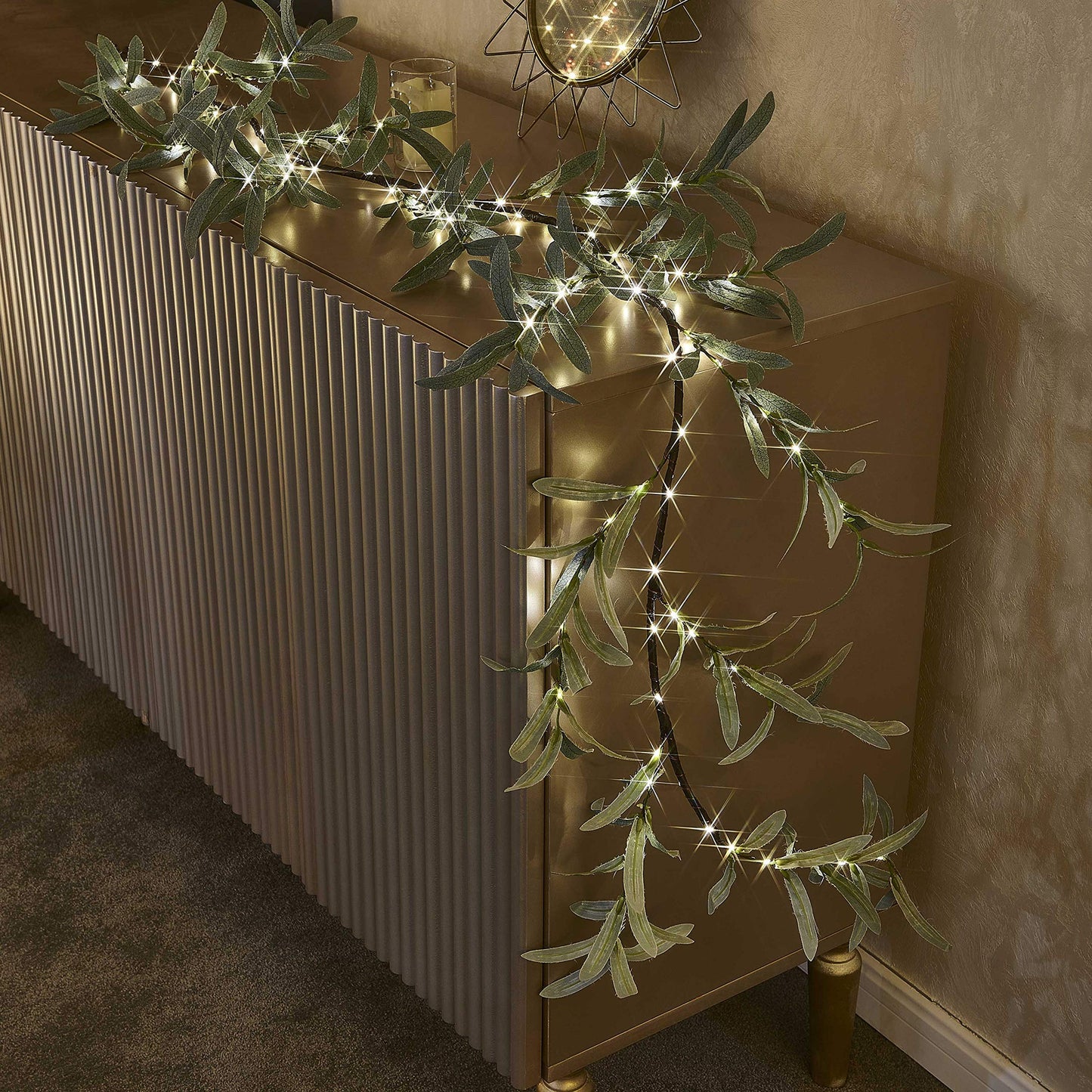 Hairui Lighted Artificial Olive Garland 6FT 96 LED Fairy Lights Battery Operated, Faux Vine Lights with Timer for Spring Christmas Holiday Fireplace Decoration