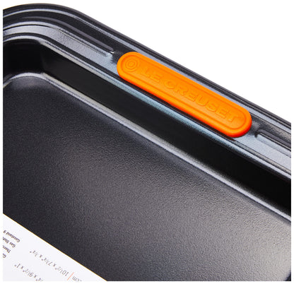 LE CREUSET 941034330 Baking Sheet, Non-Stick Coated Carbon Steel, Black
