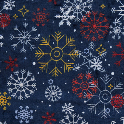 Fleece/Sherpa Christmas Throw - Super Soft Holiday Printed Blanket for Couch, Chair, or Bed - Cozy, Luxurious Plush - 50" x 60", New Snowflake