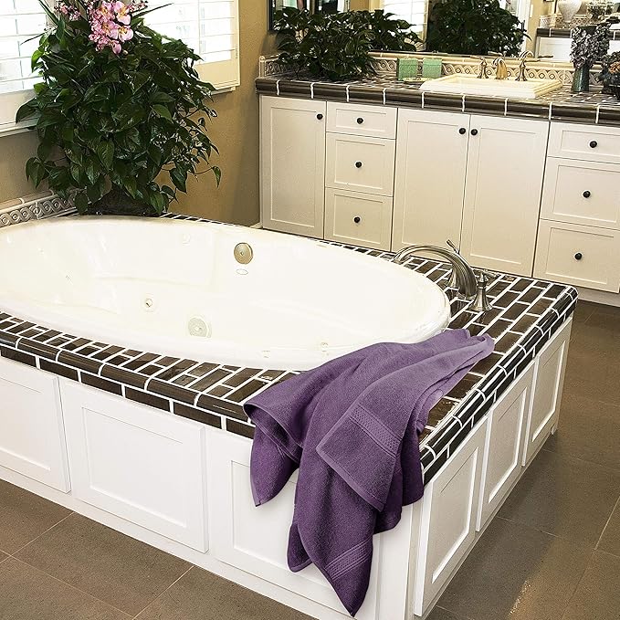 Utopia Towels 4 Pack Premium Bath Towels Set, 27 by 54 Inches, 100% Ring Spun