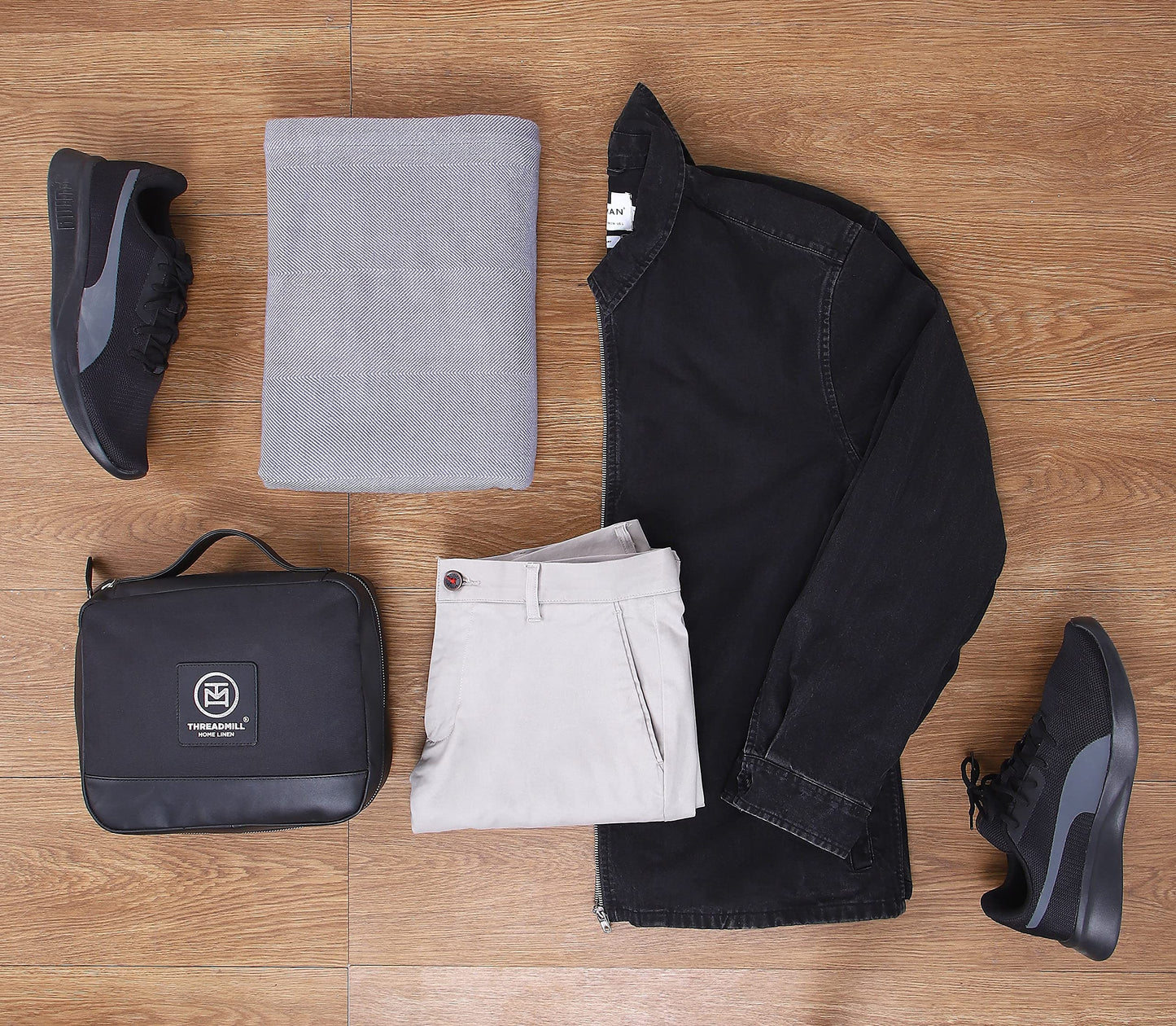 Threadmill Travel Blanket Cotton Viscose from Bamboo - Airplane Premium Soft Flight Grey Throw Blanket in Cloth Bag (Grey Color) Compact & Portable Blanket for Travel, Car, Picnic & Camping