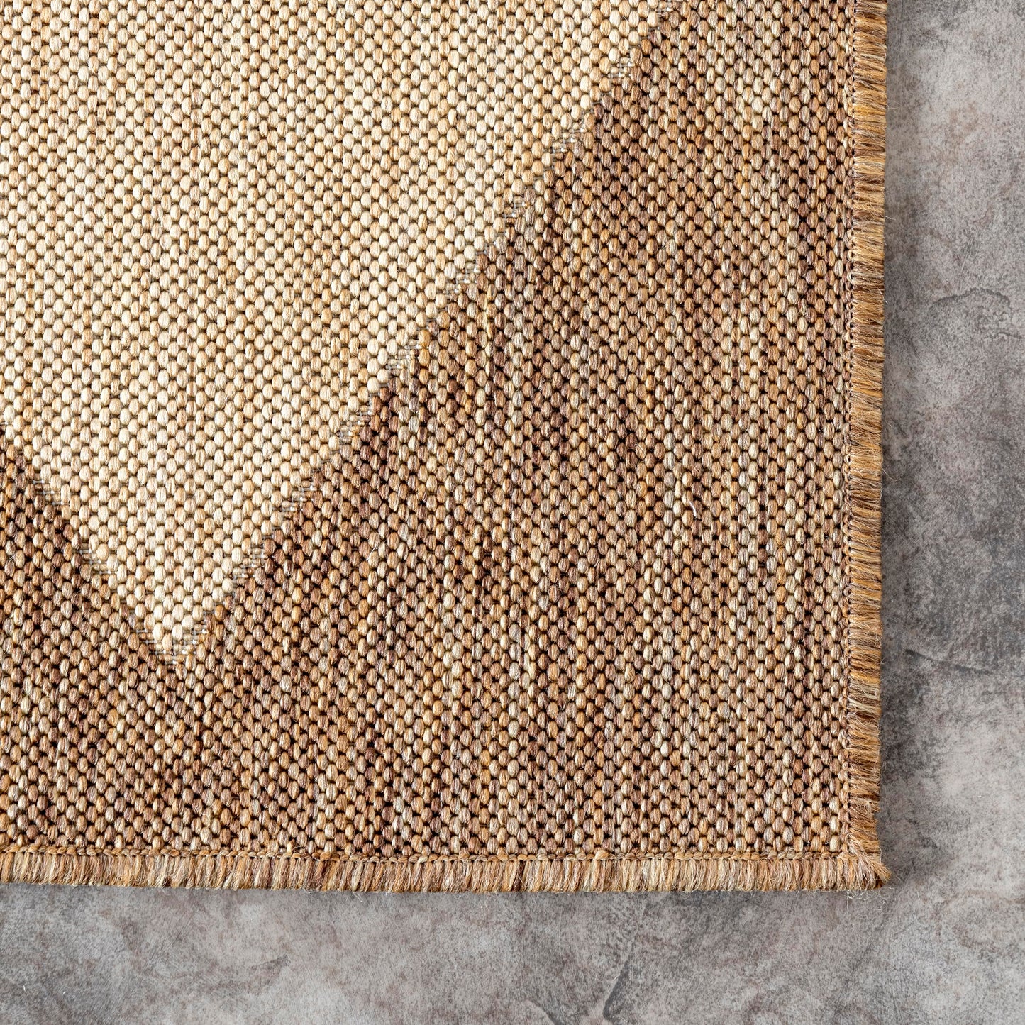 nuLOOM Outdoor Performance Collection Sabina Trellis Brown/Ivory, 8' x 10', Soft and Cozy, High Traffic, Stain Resistant, Easy Clean, Durable Area Rug for Indoor/Outdoor Patio, Deck, Porch, Garden